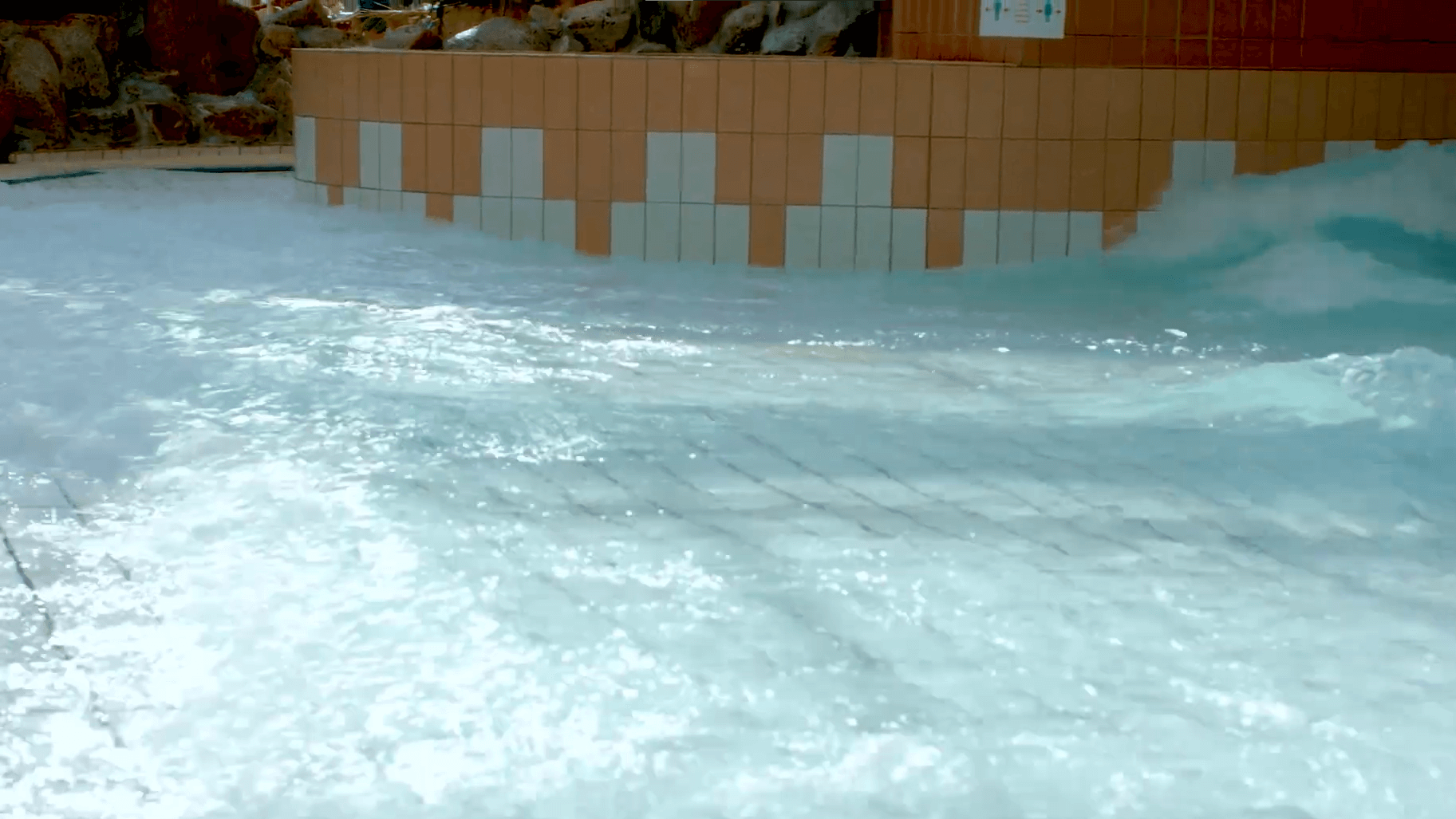 Wellen im Wasser
